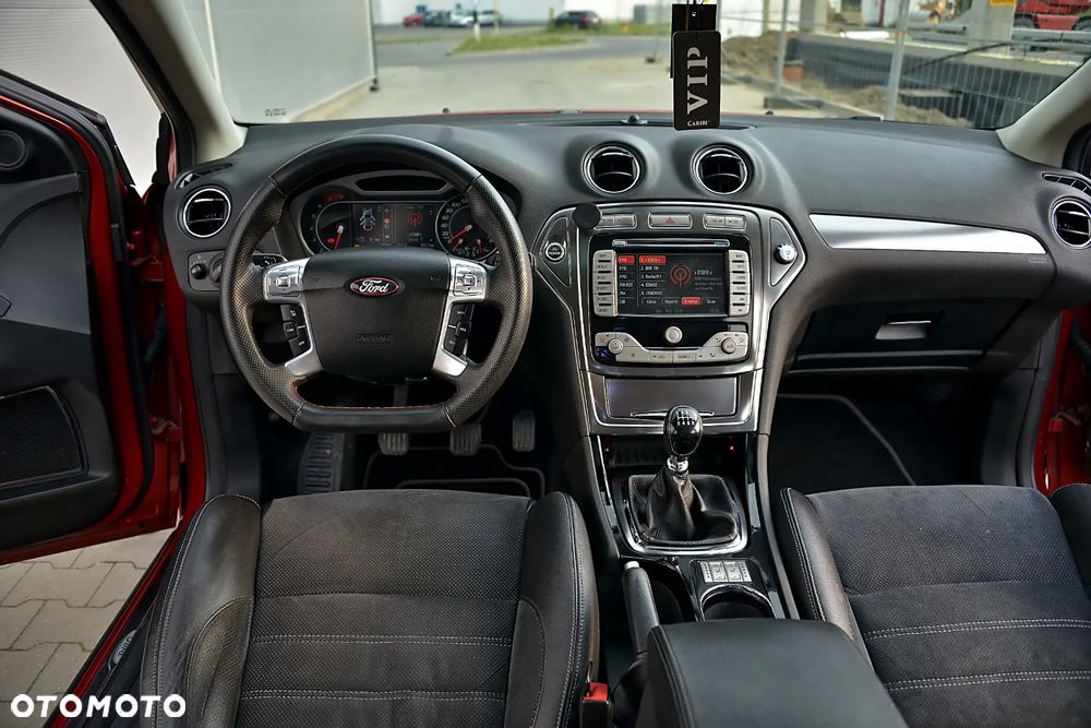 Ford Mondeo 2.5 Titanium X - 30