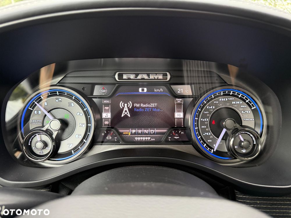 Dodge RAM 5.7 4x4 - 31