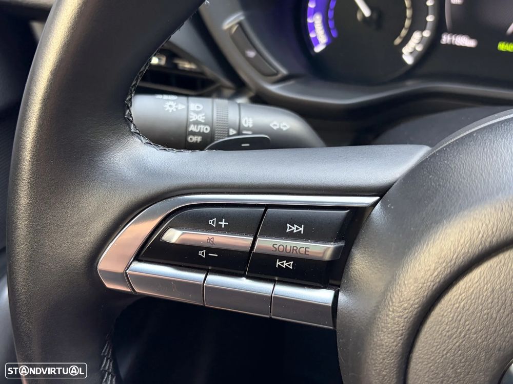 Mazda MX-30 e-SKYACTIV EXCLUSIVE-LINE - 52