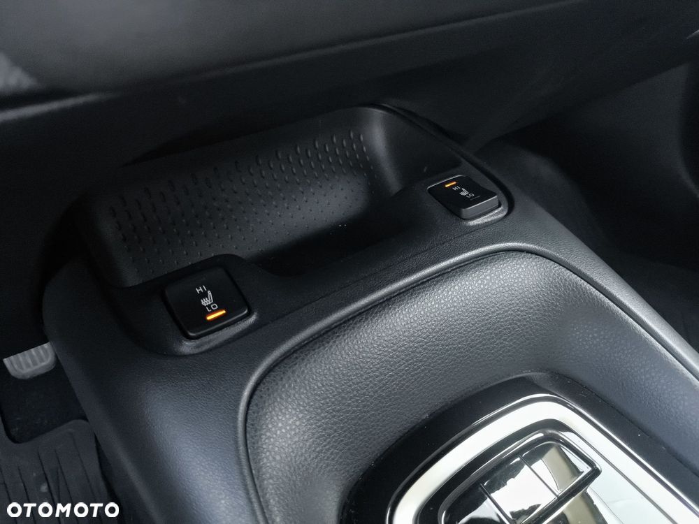 Toyota Corolla - 25
