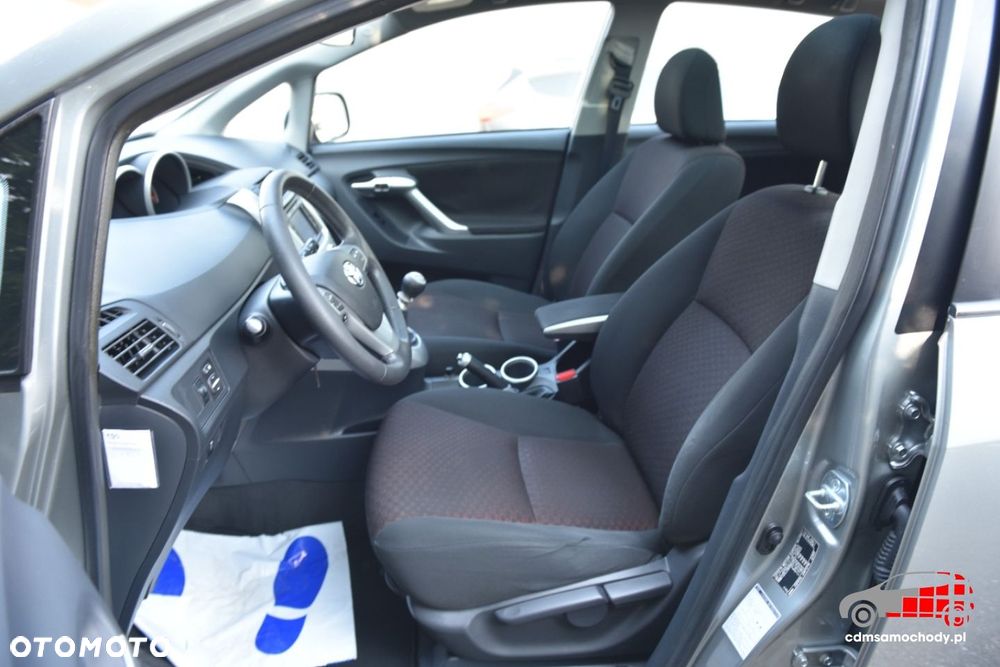 Toyota Verso 1.6 Active 7os - 14