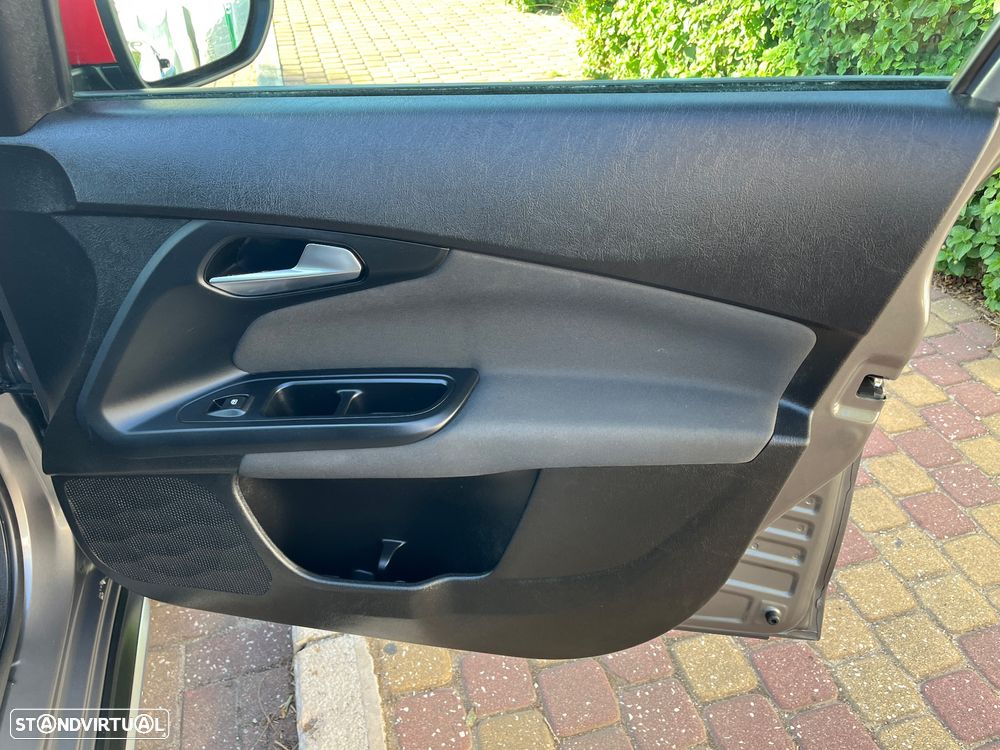 Fiat Tipo Cross 1.0 GSE T3 - 28