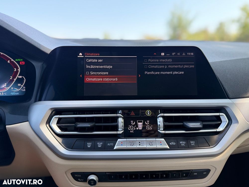 BMW Seria 3 330e Aut. Advantage - 28