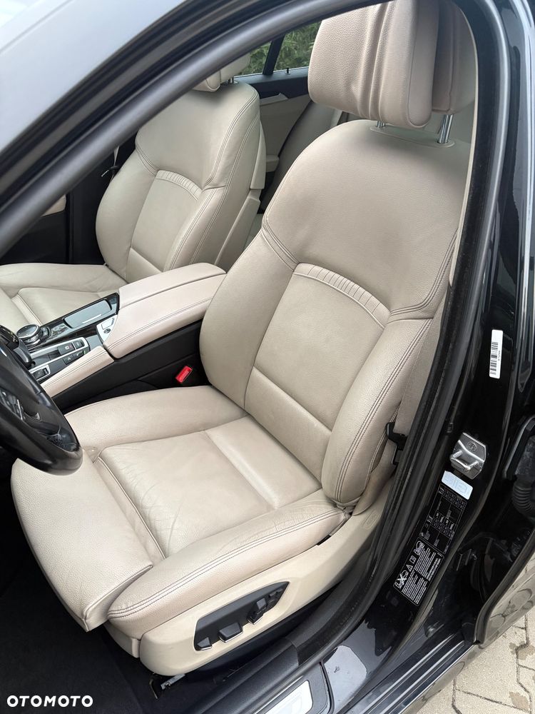 BMW Seria 5 - 10
