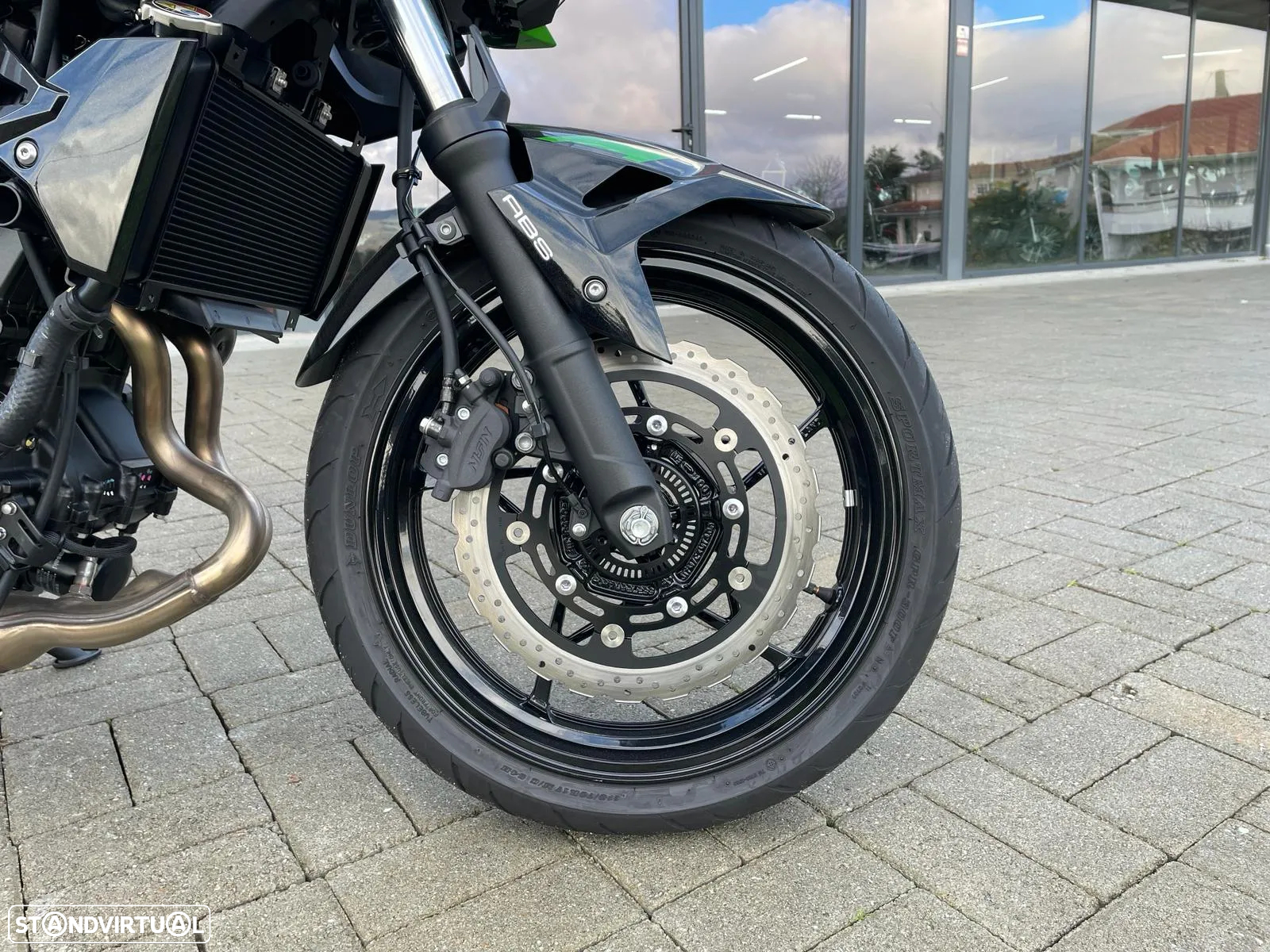 Kawasaki Z 400 - 12