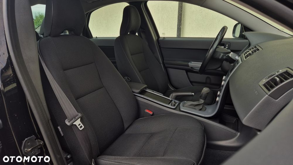 Volvo S40 2.0 Kinetic Euro5 - 25