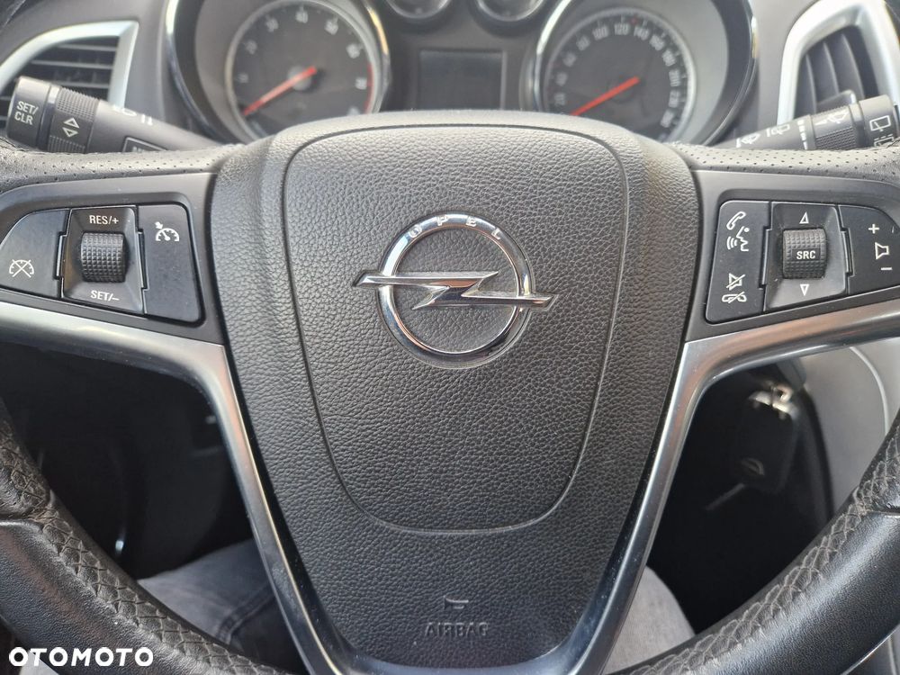 Opel Astra - 12