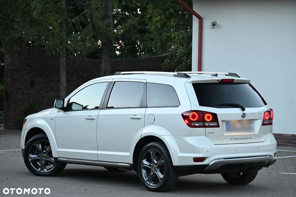 Fiat Freemont 2.0 Multijet 16V DPF Automatik Allrad Cross - 15