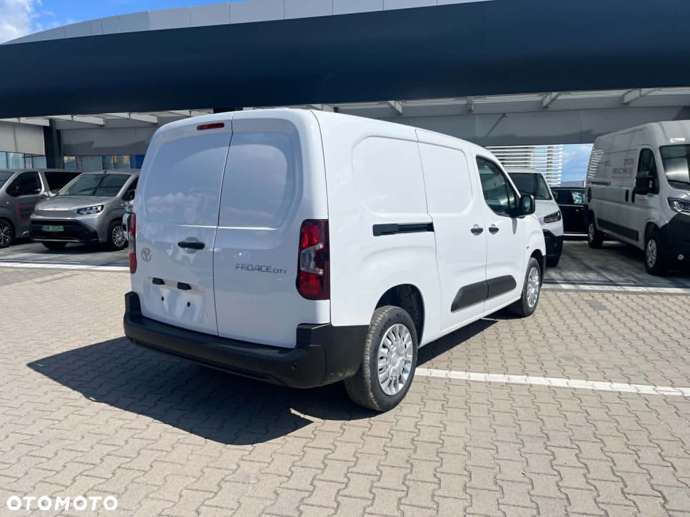 Toyota ProAce City Long - 4