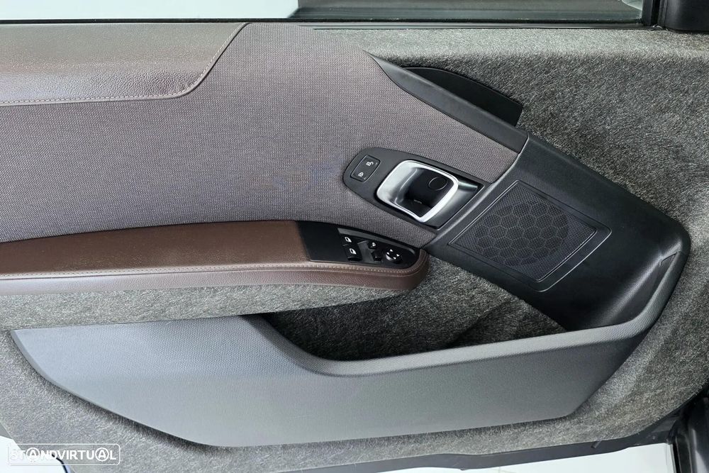 BMW i3 120Ah - 10