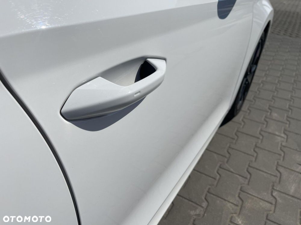 Skoda Octavia 2.0 TDI RS DSG - 23