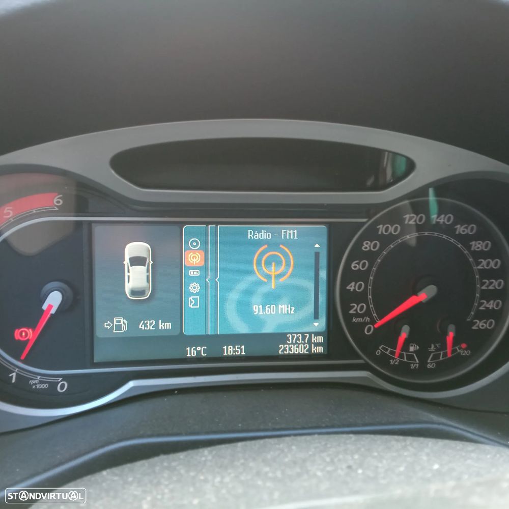 Ford Mondeo SW 1.8 TDCi Titanium ECOnetic - 8