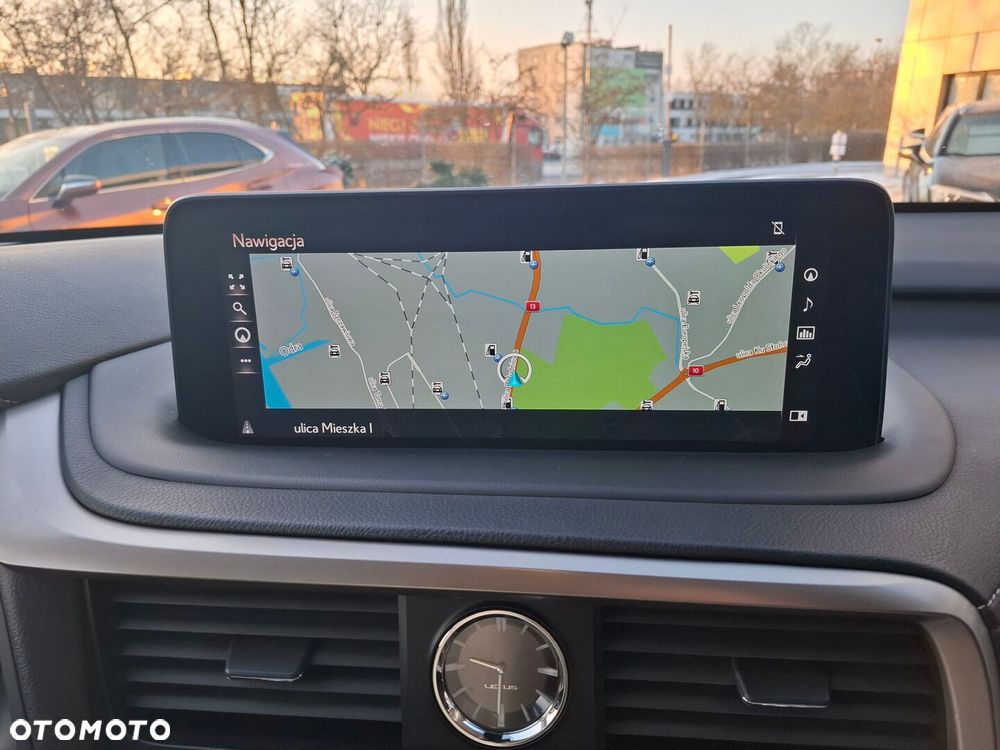 Lexus RX 450h F-Impression - 30