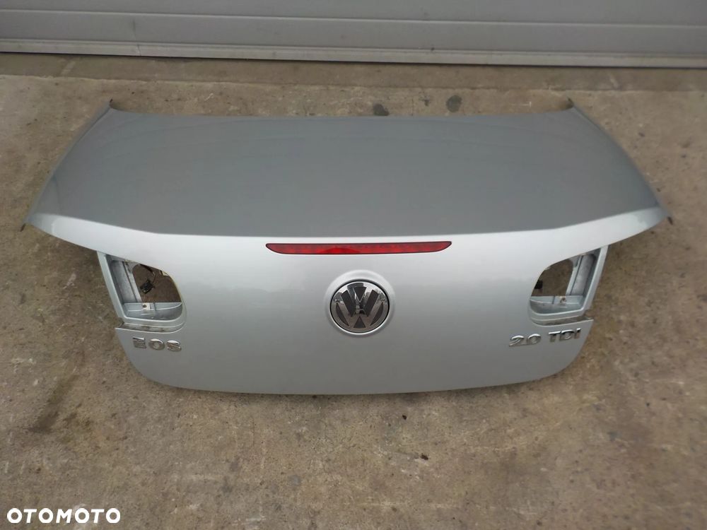 VOLKSWAGEN EOS KALAPA BAGAŻNIKA