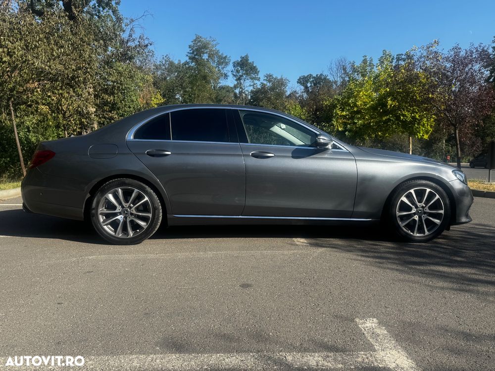 Mercedes-Benz E 200 d 9G-TRONIC - 11