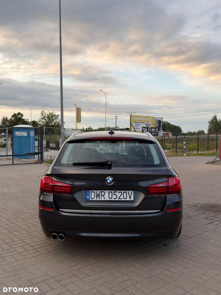 BMW Seria 5 520d Luxury Line - 6