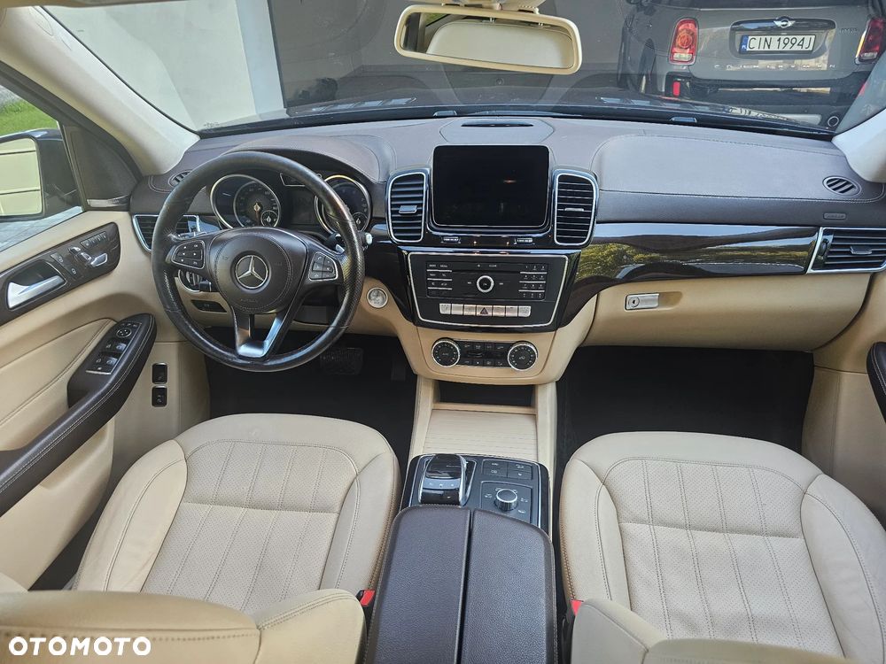 Mercedes-Benz GLS 450 4Matic 9G-TRONIC - 33