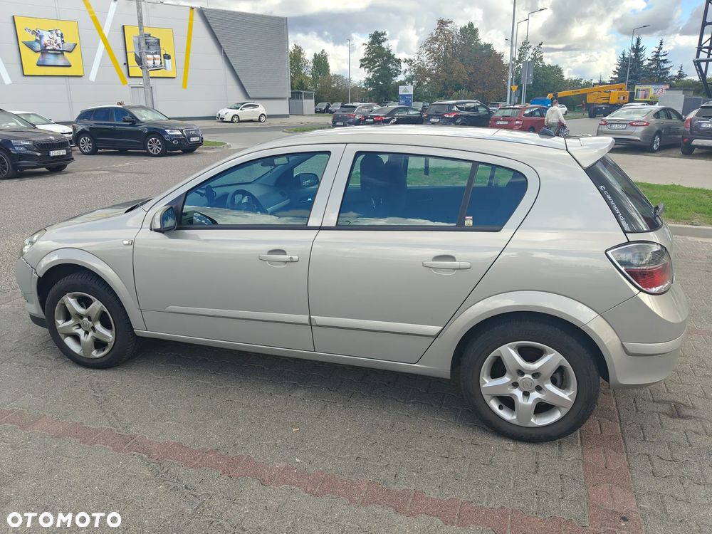 Opel Astra 1.6 - 25