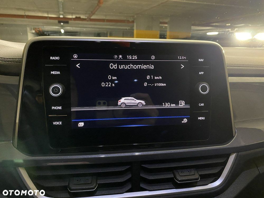 Volkswagen T-Roc - 27