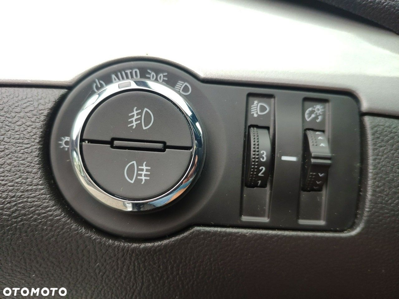 Opel Mokka - 25