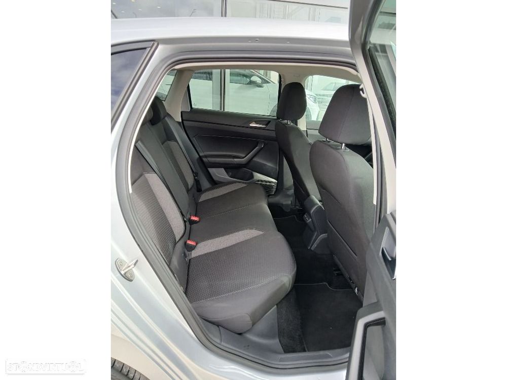 VW Polo 1.0 TSI Urban DSG - 13