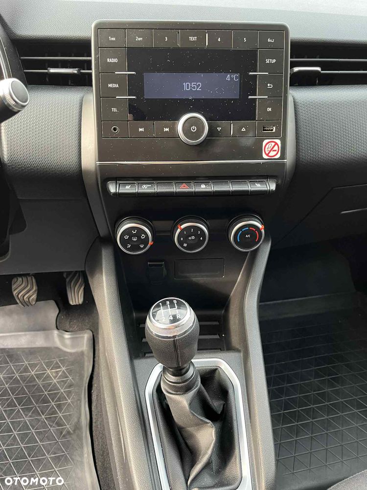 Renault Clio 1.0 SCe Zen - 9