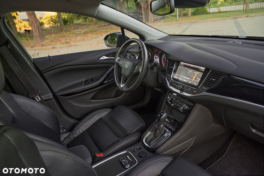 Opel Astra 1.6 D Automatik Start/Stop Ultimate - 2