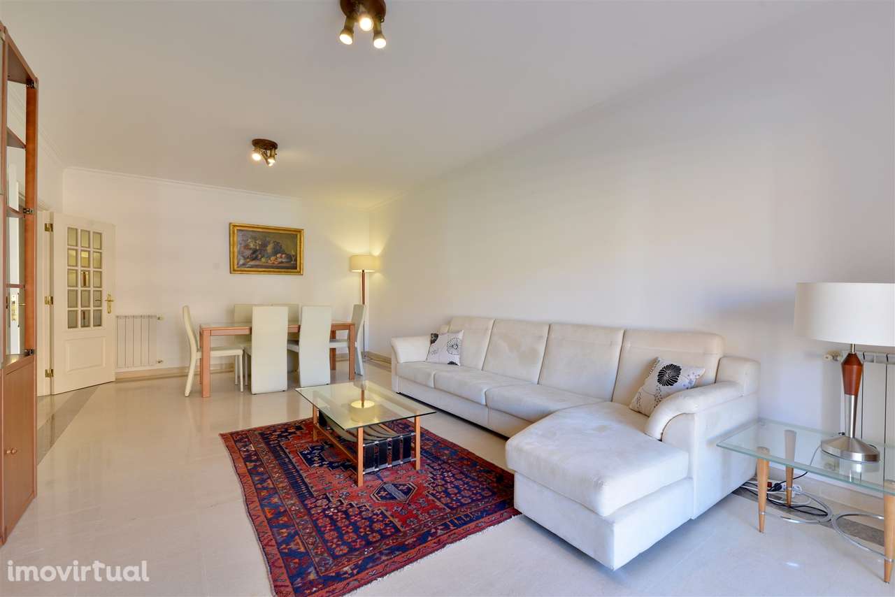 Apartamento T2 Mobilado no Bairro do Rosário – Guia, Cascais - Grande imagem: 3/40