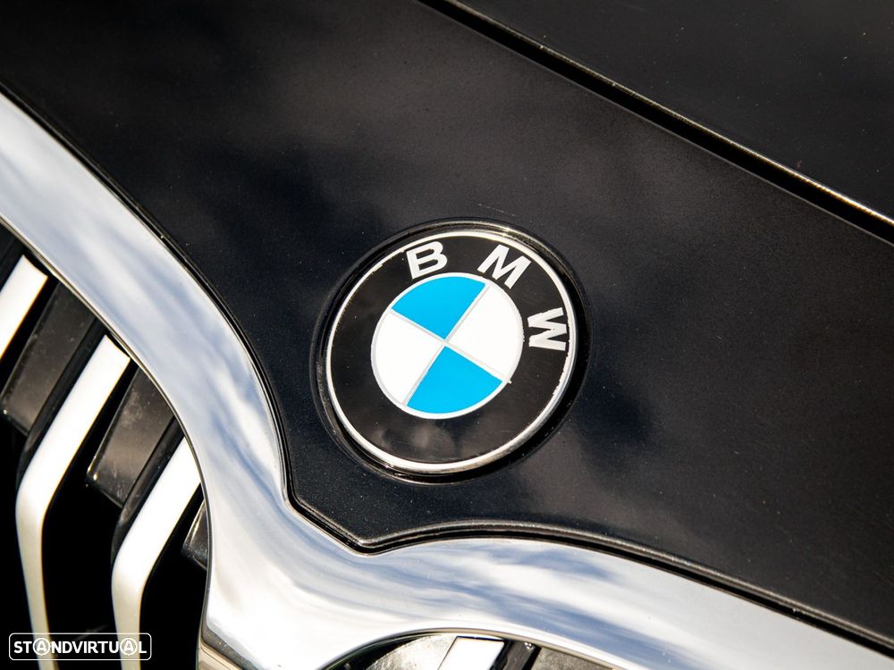 BMW 116 d Pack Desportivo M - 18