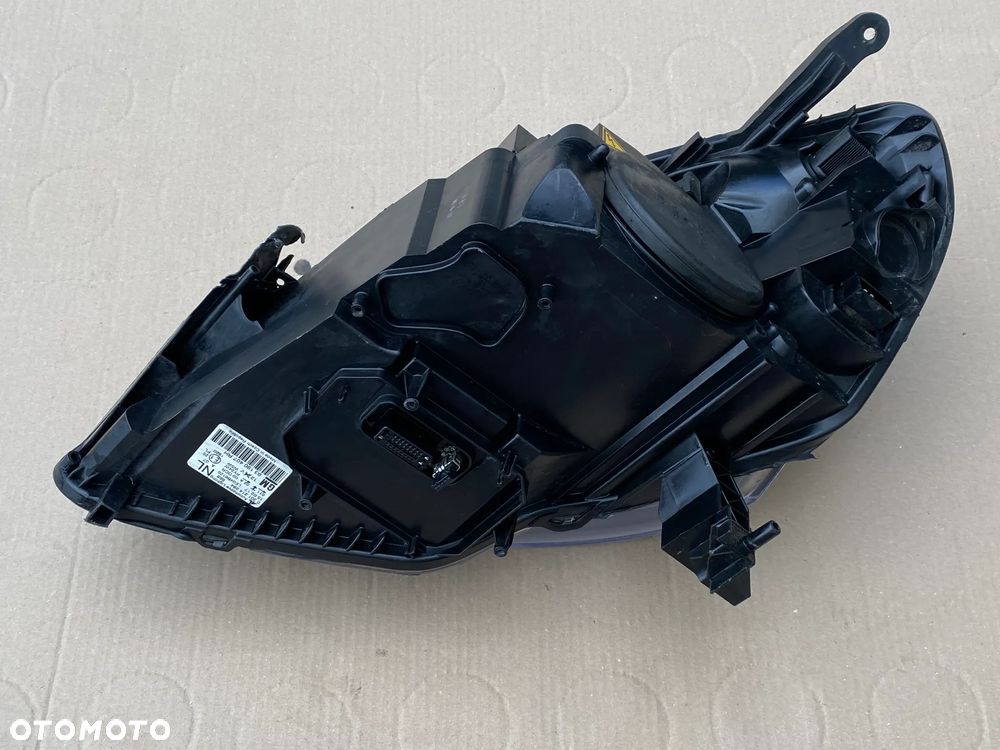 OPEL ZAFIRA II B Lampa Bi-xenon prawa przód przednia AL 0301214284 93190407RH Oryginał Europa - 7