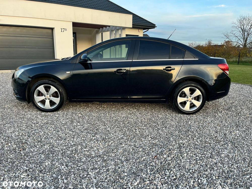 Chevrolet Cruze 1.8 LT - 3