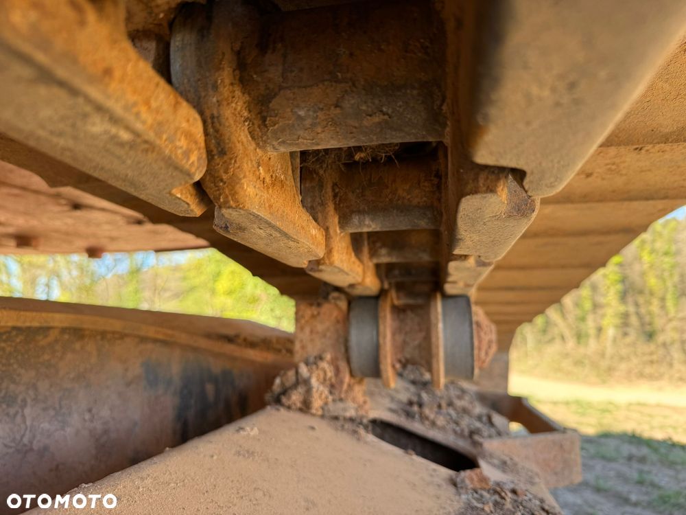 Komatsu PC 228 USLC-10 - 15