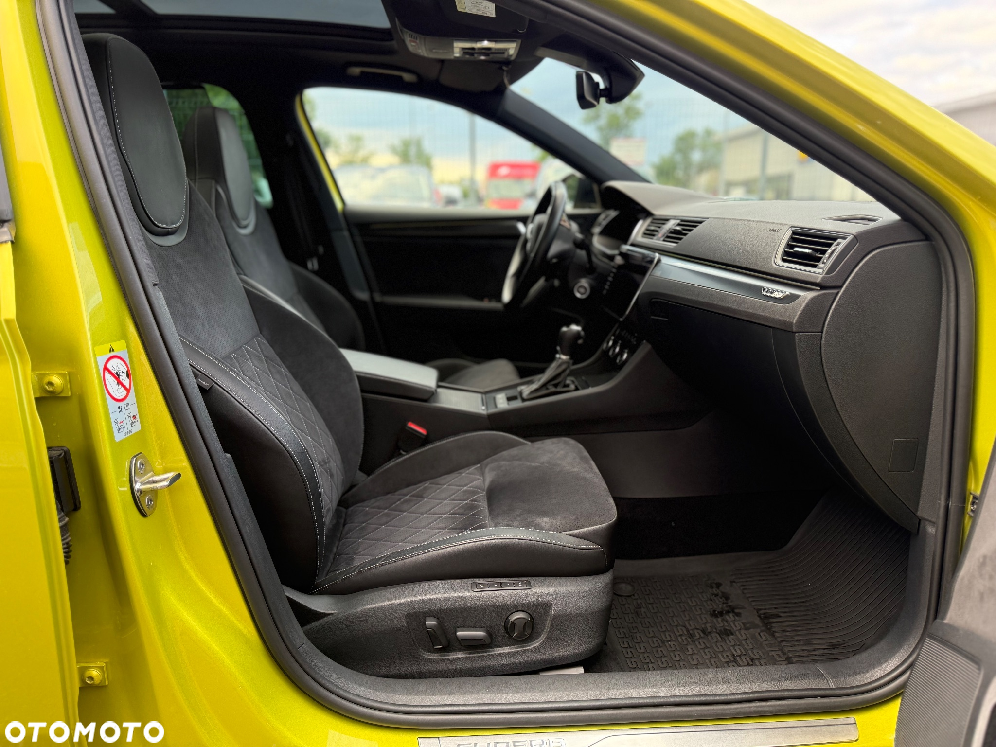 Skoda Superb 1.5 TSI iV DSG Sportline - 19