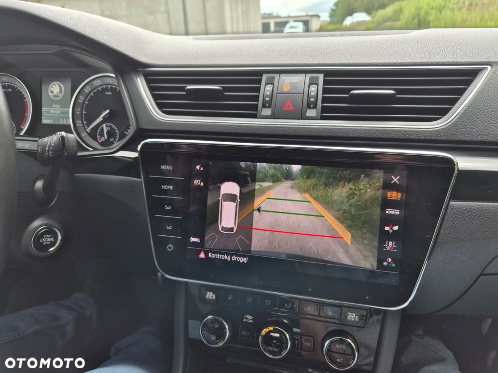 Skoda Superb 2.0 TSI 4x4 L&K DSG - 37