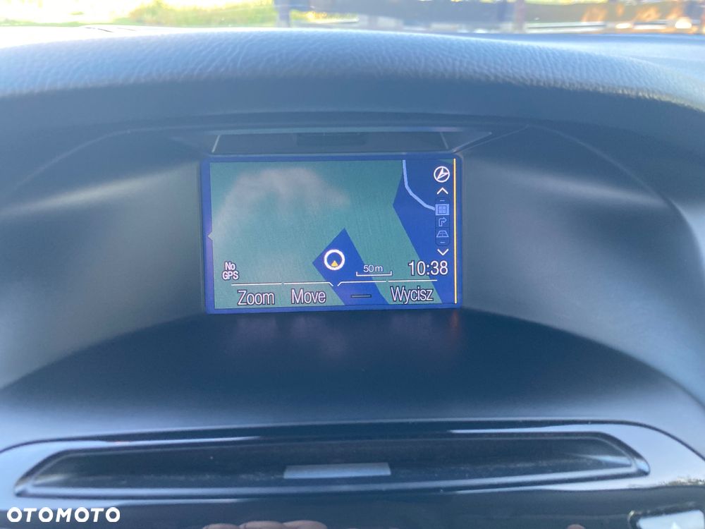 Ford Focus 1.6 EcoBoost Titanium - 27