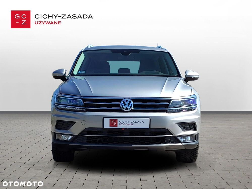 Volkswagen Tiguan - 8