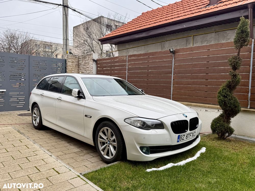 BMW Seria 5 520d Aut. Modern Line - 17