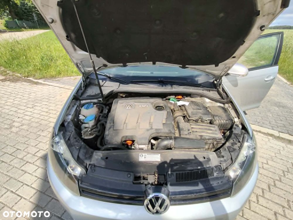 Volkswagen Golf 1.6 TDI DPF Trendline - 18