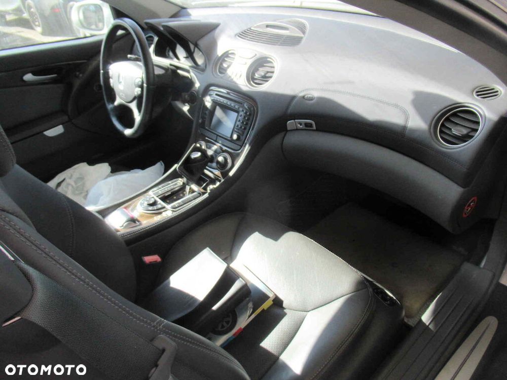 Mercedes-Benz SL 500 7G-TRONIC - 9