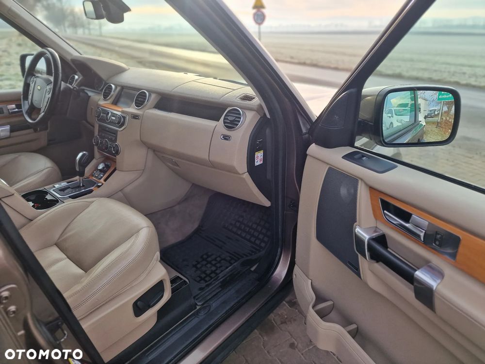 Land Rover Discovery 3.0 TD V6 HSE - 33