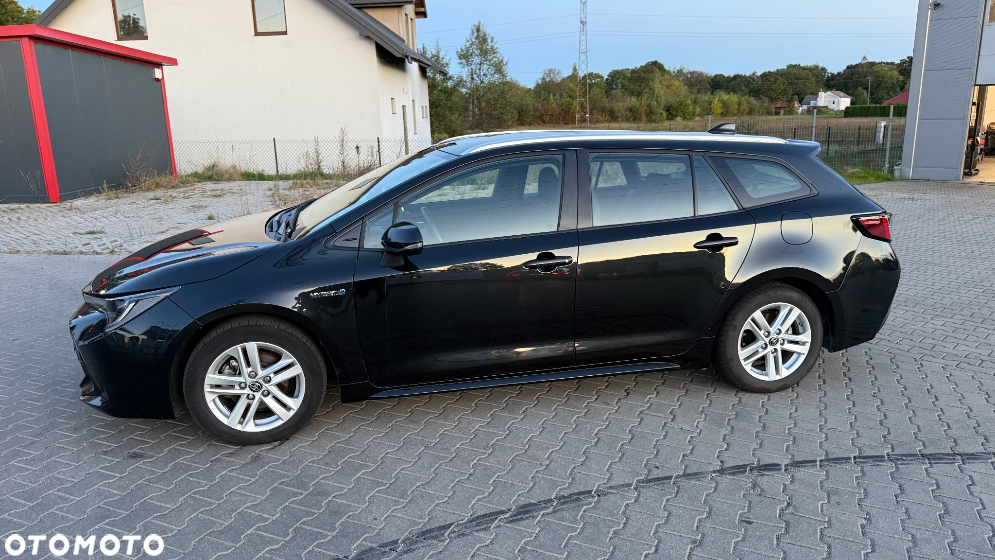 Toyota Corolla 1.8 Hybrid Active - 10