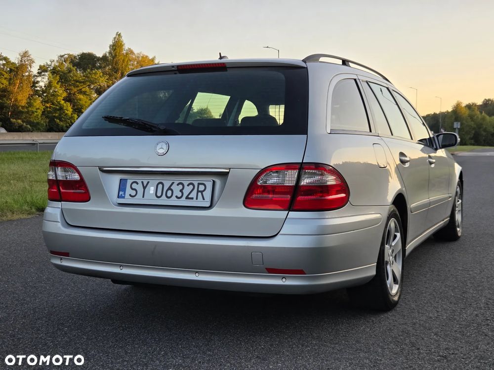 Mercedes-Benz Klasa E 220 CDI T Classic - 5