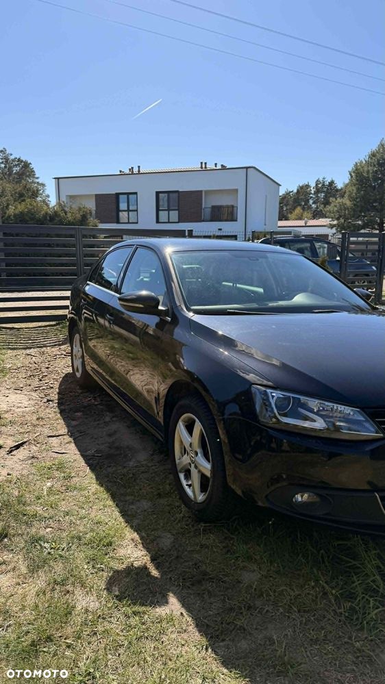 Volkswagen Jetta 1.4 TSI Highline - 2