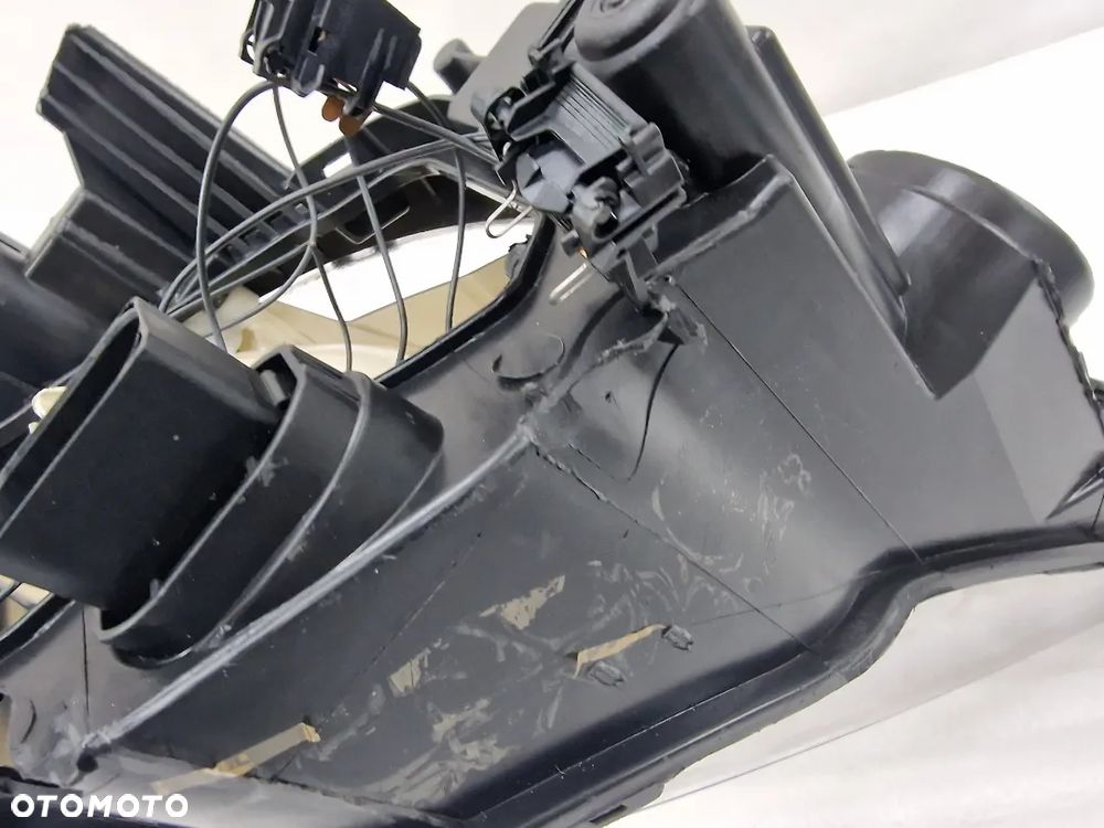 FORD MONDEO MK4 07-15 LEWA LAMPA PRZEDNIA PRZÓD , NR AUKCJI LL523 - 16