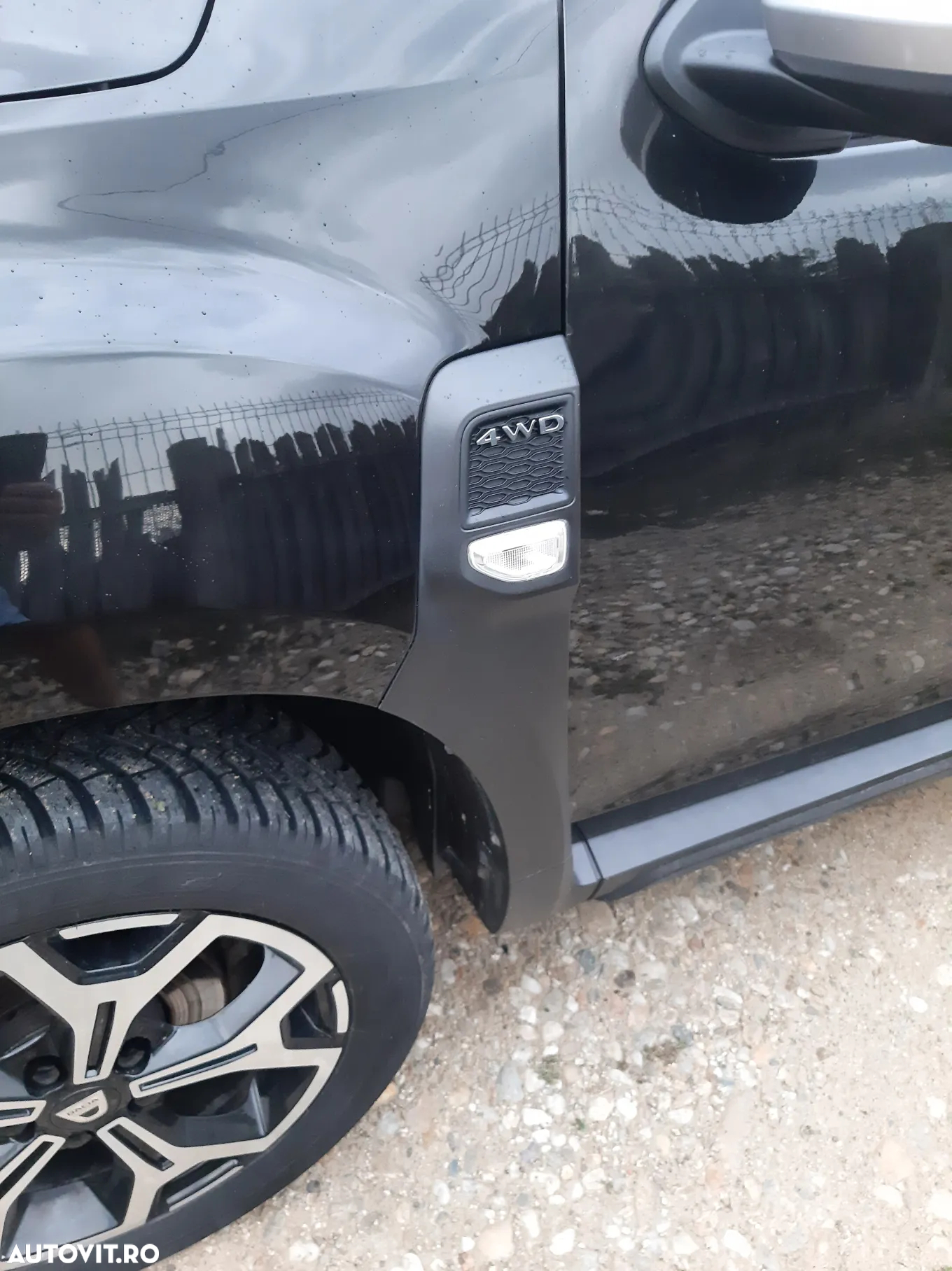 Dacia Duster Blue dCi 115 4WD Celebration - 9