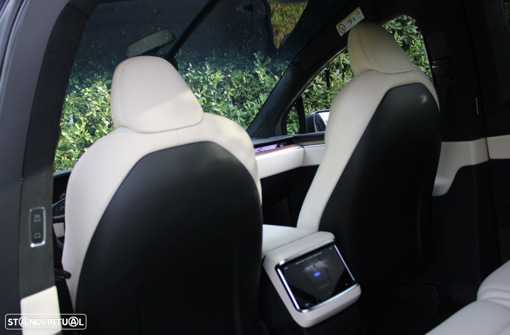 Tesla Model X Long Range AWD - 22