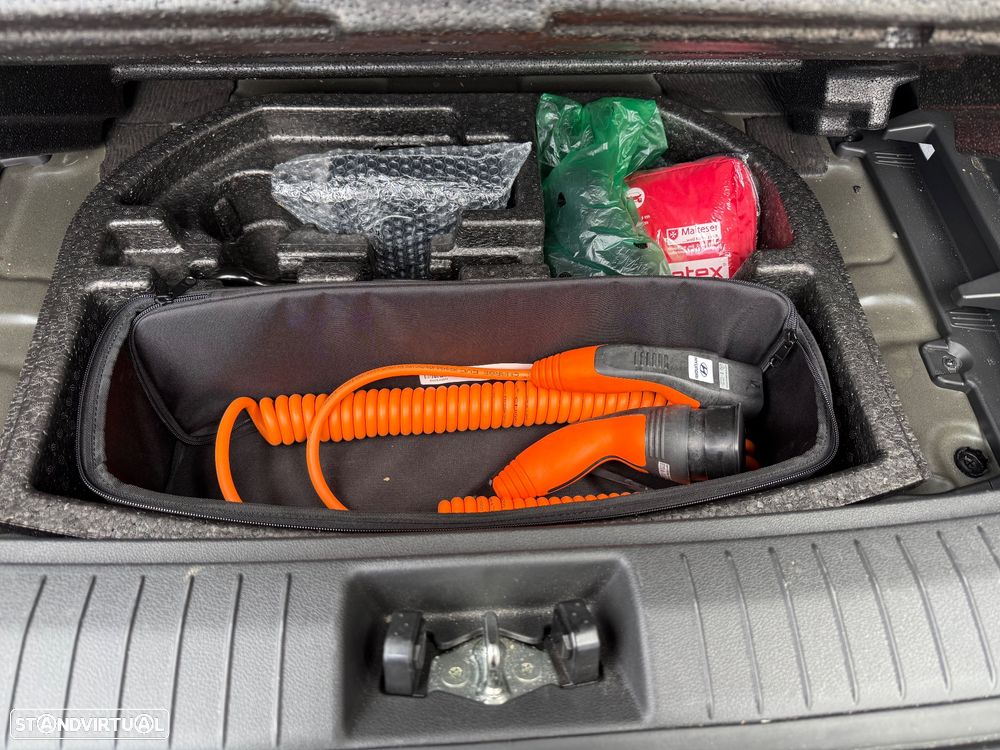 Hyundai Kauai 39 kWh Premium - 8