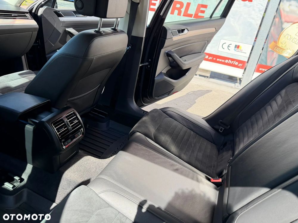 Volkswagen Passat 2.0 TSI BMT Highline DSG - 30