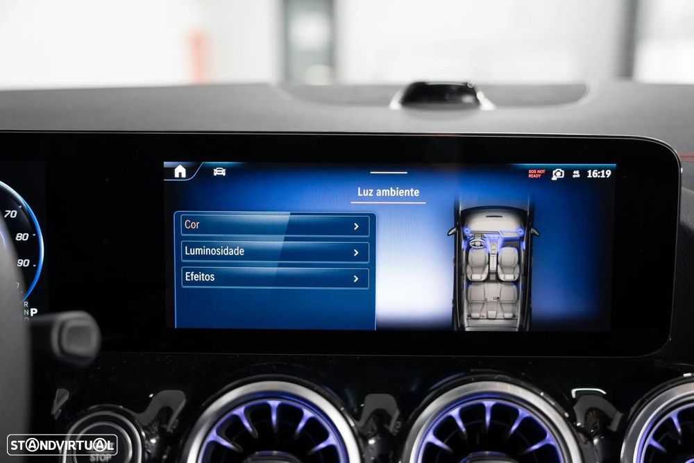 Mercedes-Benz EQA 250+ AMG Line - 19