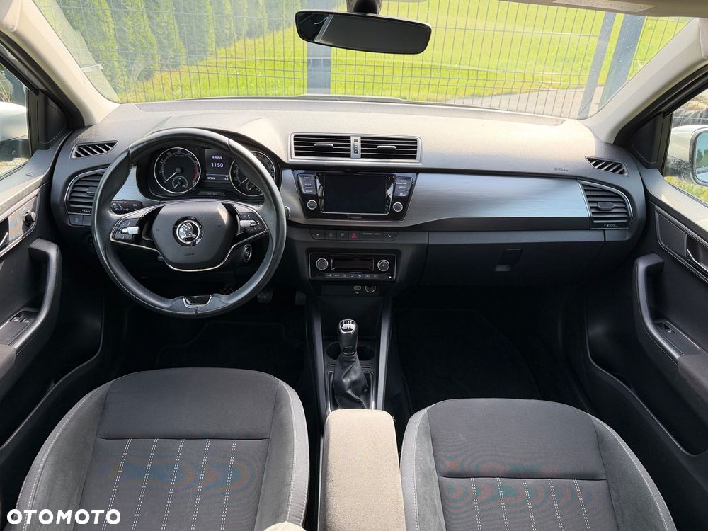 Skoda Fabia 1.0 TSI Style Color - 9